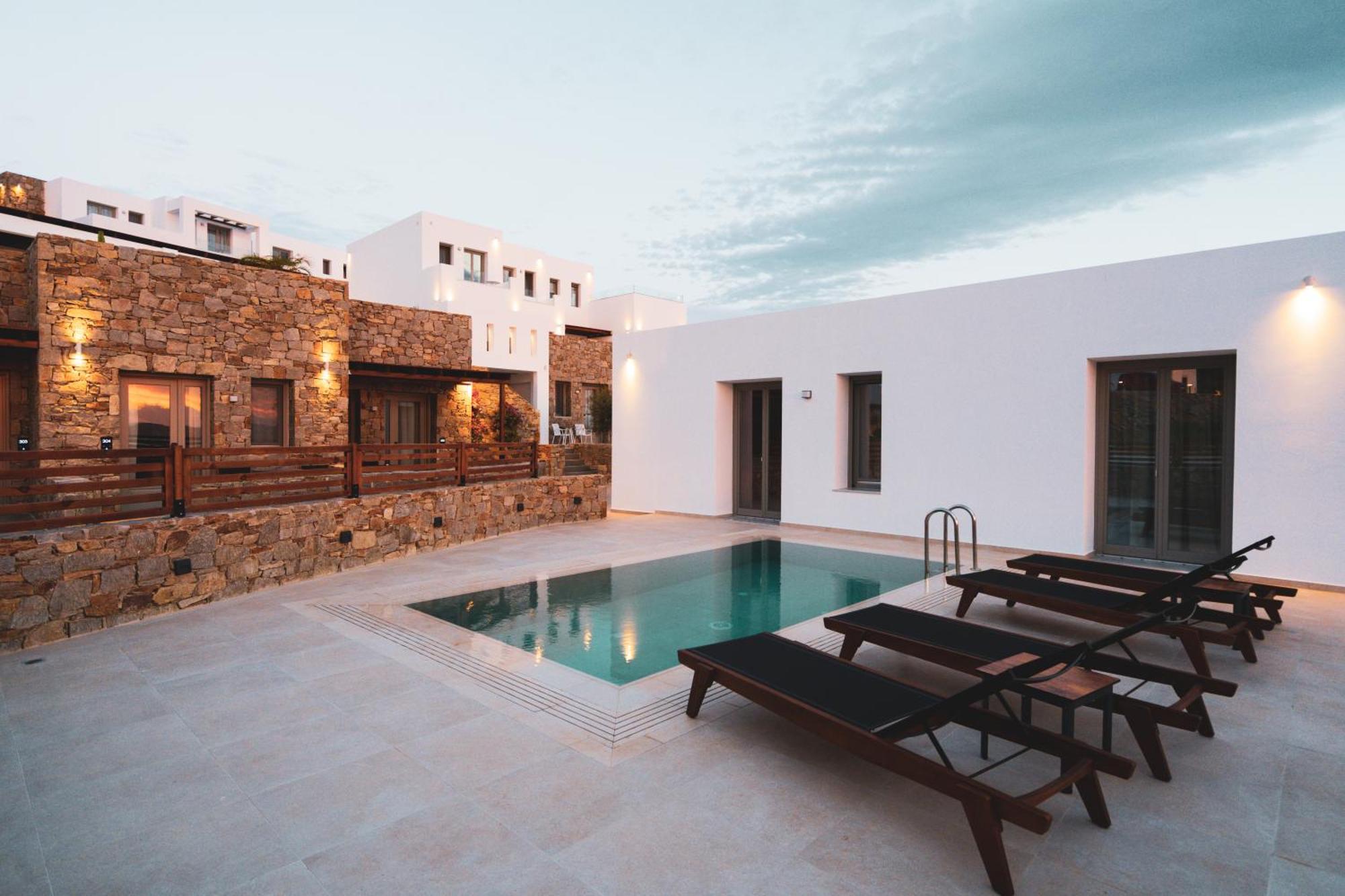 Kouros Blanc Resort & Suites Pounda المظهر الخارجي الصورة